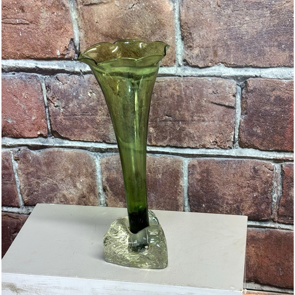 Vintage Elephant Foot Clear‎ Base Trumpet Bud Vase Art Glass Green MCM 7.25"